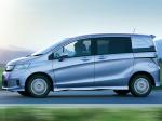 Honda Freed Spike Hybrid 2011 года